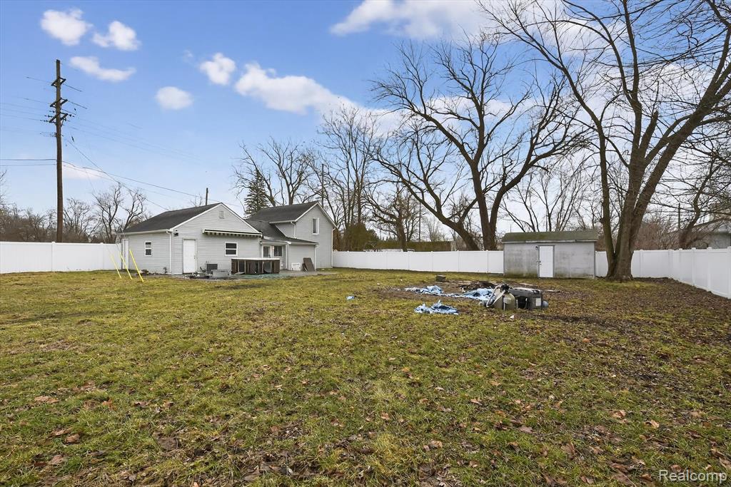 12751 Jones Street Carleton, MI 48117 - Photo 41 of 41