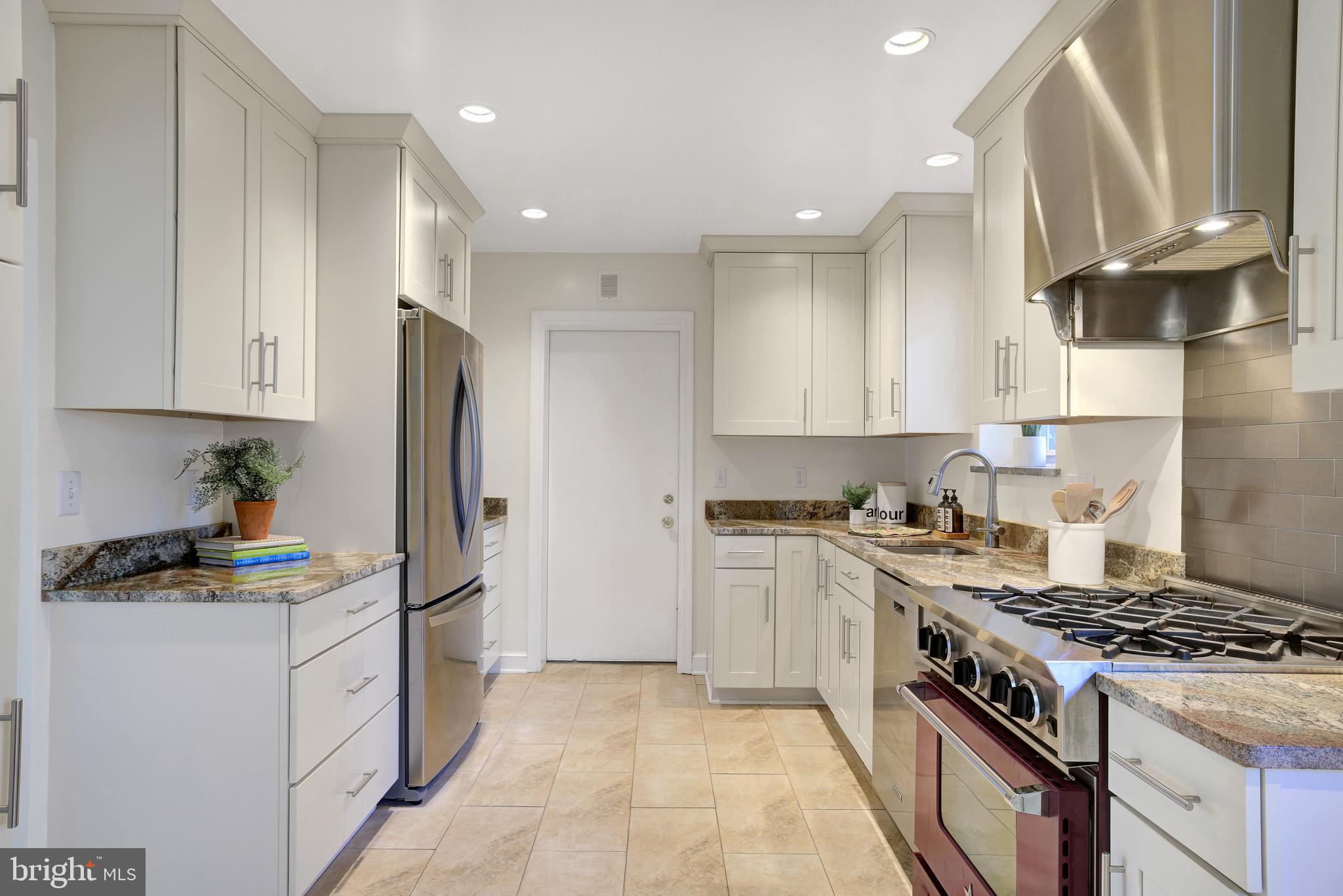9801 Old Spring Road Kensington, MD 20895 - Photo 15 of 38 Gallery Image 15