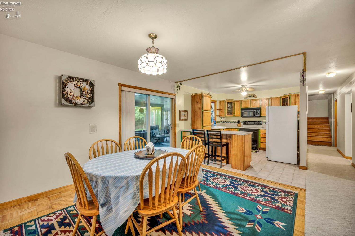 800 Evelyn Road Put In Bay, OH 43456 - Photo 11 of 44 Gallery Image 11