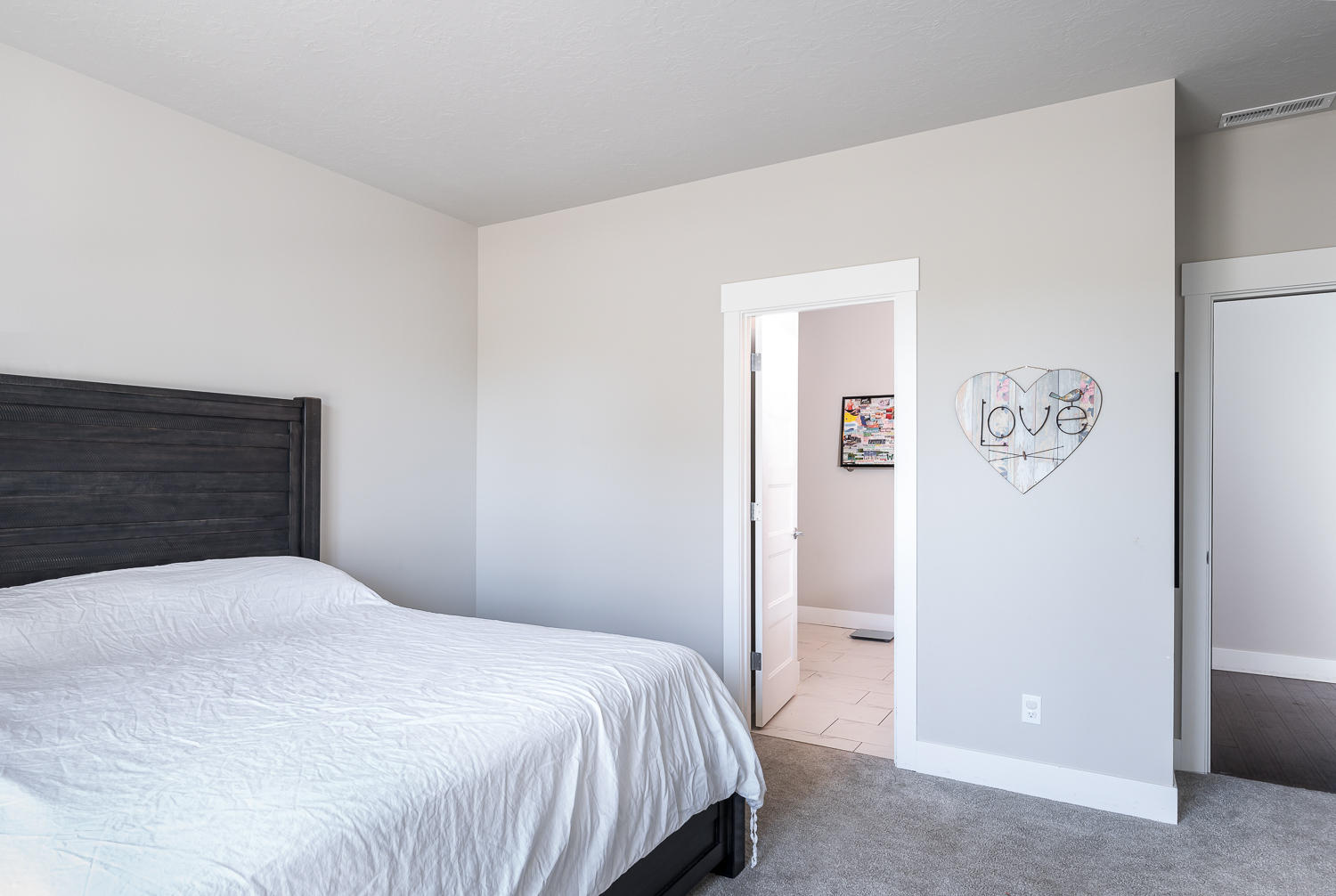 20762 Kilbourne Loop Bend, OR 97701 - Photo 17 of 30 20762 Kilbourne Loop - MLS-5133