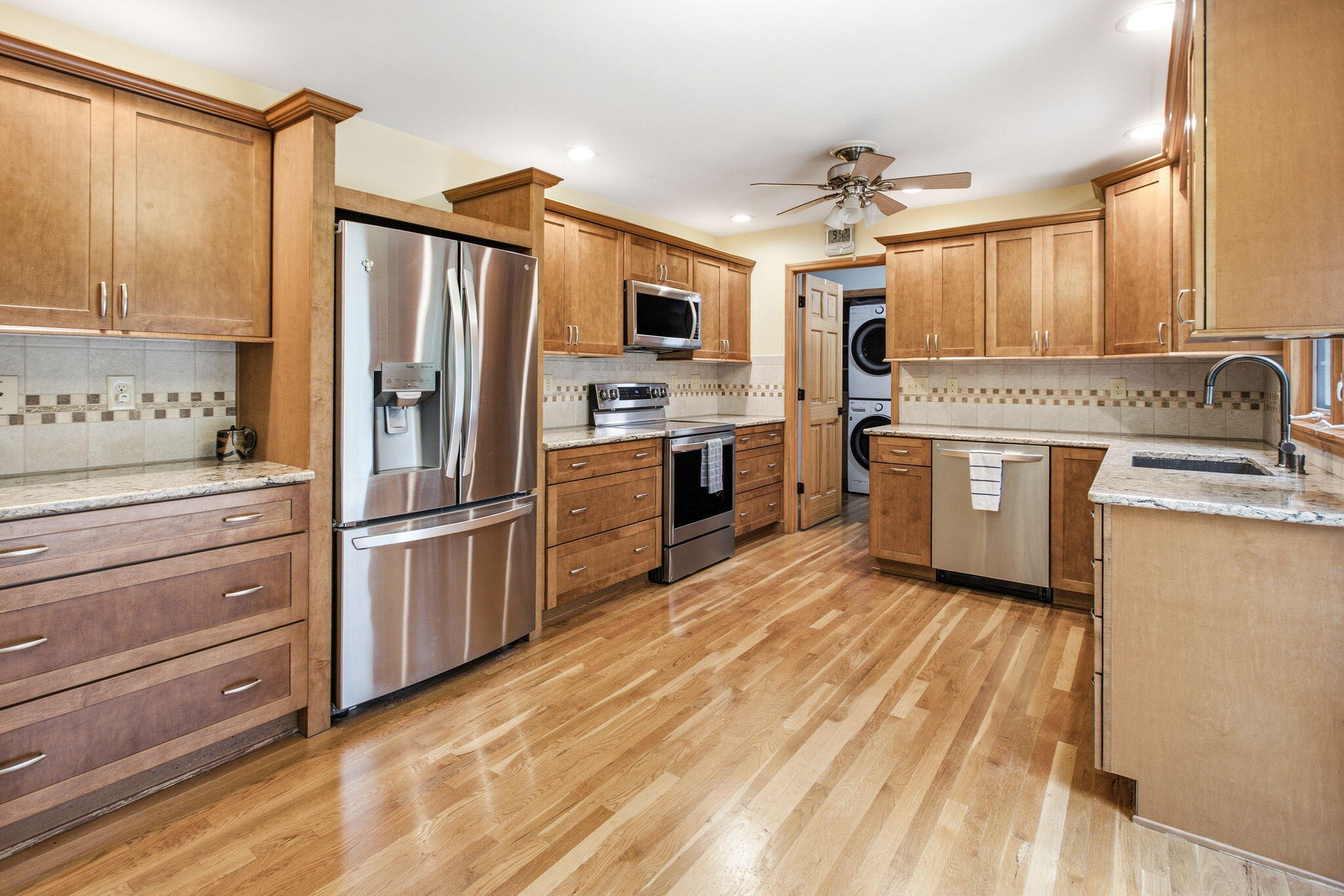 3790 Blenheim Road St. Joseph, MI 49085 - Photo 15 of 53 15-web-or-mls-3790Blenheim_SkyVibeMedia-