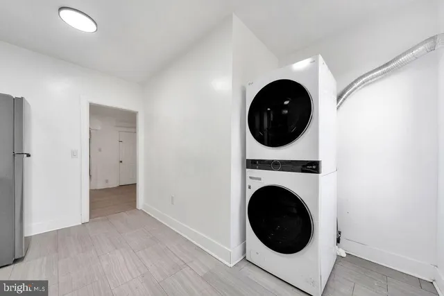 $249,000 | 163 Springton Road, Upper Darby, PA 19082