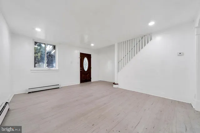 $249,000 | 163 Springton Road, Upper Darby, PA 19082