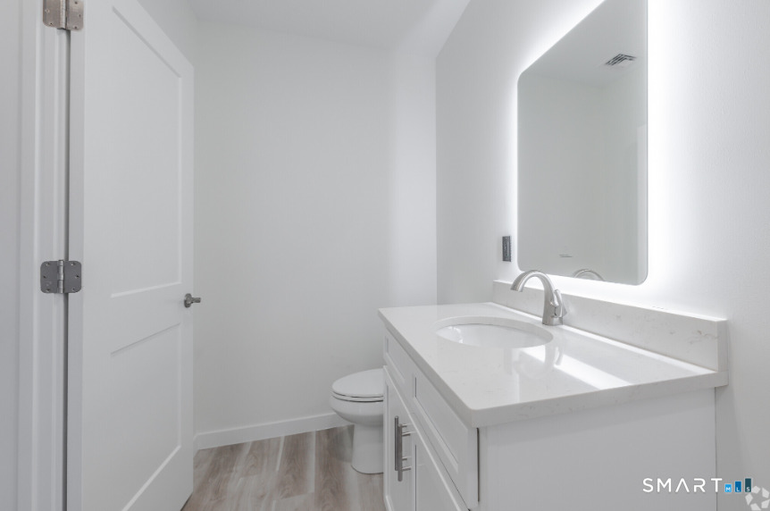 424 Main Street, Unit D Middletown, CT 06457 - Photo 8 of 12