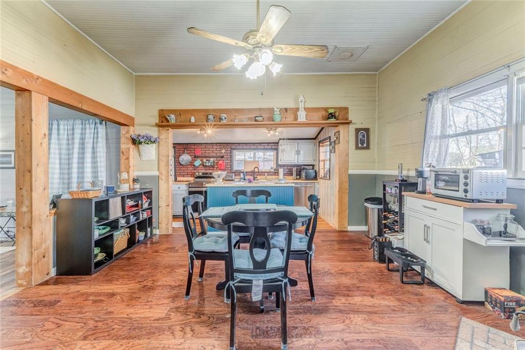 30 Oak Street Aragon, GA 30104 - Photo 14 of 38 a dining room with furniture and window