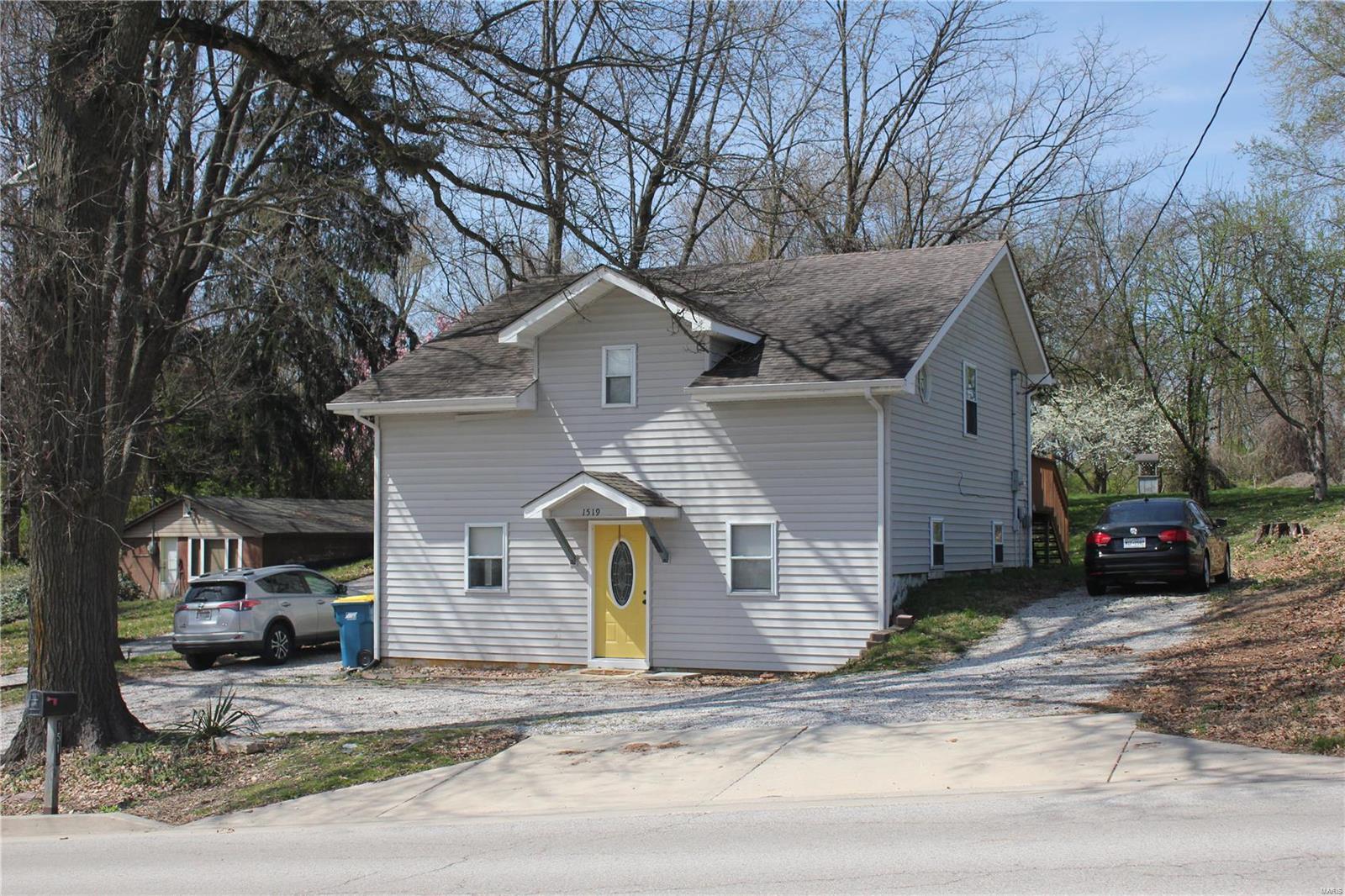 1519 Gerber Road Edwardsville, IL 62025 - Photo 1 of 44 Gallery Image 1