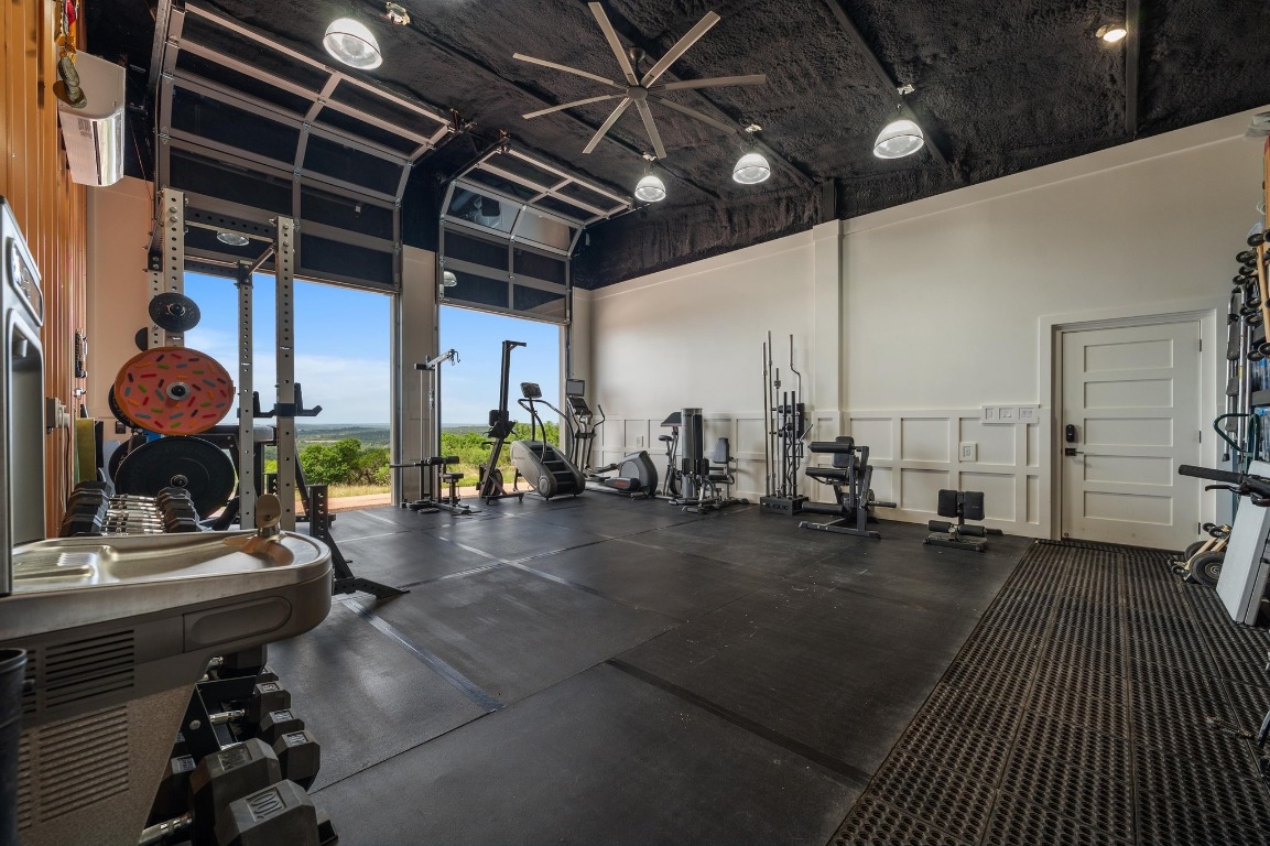 2300 Stagecoach Ranch Loop, Unit B Dripping Springs, TX 78620 - Photo 22 of 29