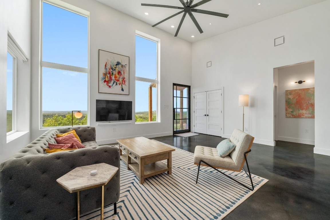 2300 Stagecoach Ranch Loop, Unit B Dripping Springs, TX 78620 - Photo 4 of 29