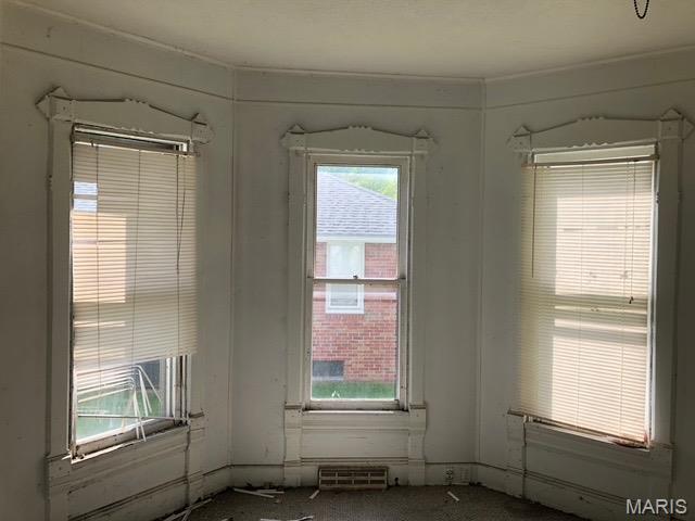 306 West Prairie Street Jerseyville, IL 62052 - Photo 7 of 10