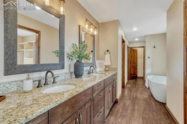 $890,000 | 1260 Glenrock Drive, Colorado Springs, CO 80926