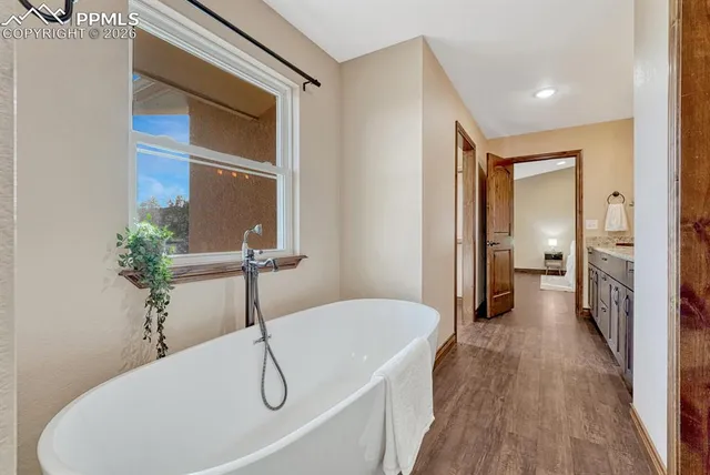 $890,000 | 1260 Glenrock Drive, Colorado Springs, CO 80926