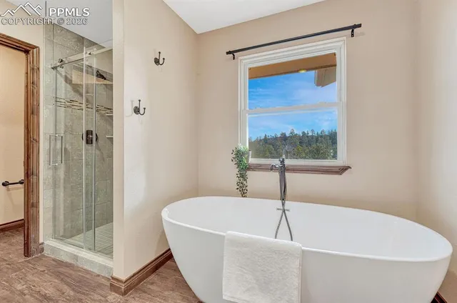 $890,000 | 1260 Glenrock Drive, Colorado Springs, CO 80926