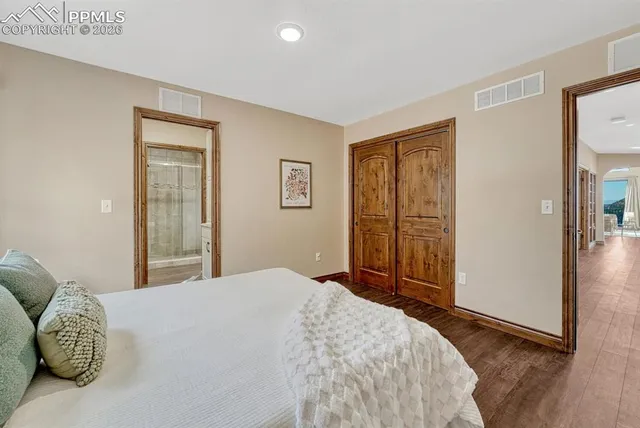 $890,000 | 1260 Glenrock Drive, Colorado Springs, CO 80926