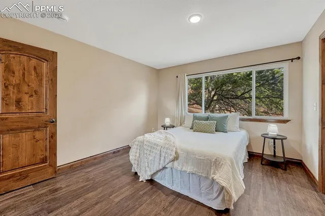 $890,000 | 1260 Glenrock Drive, Colorado Springs, CO 80926