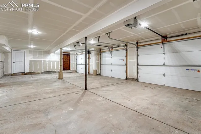 $890,000 | 1260 Glenrock Drive, Colorado Springs, CO 80926