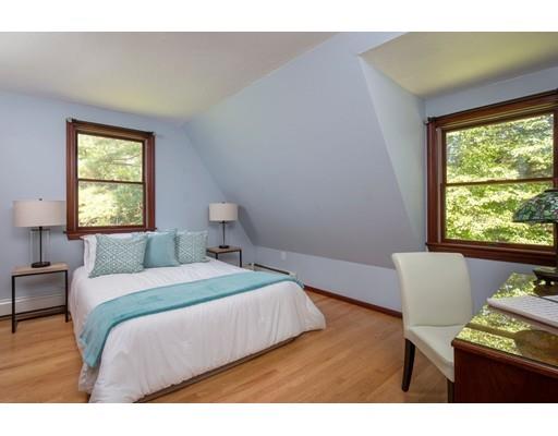 35 Millbrook Road Wayland, MA 01778 - Photo 8 of 13
