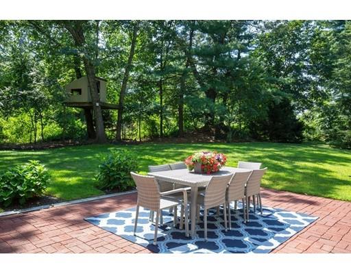 35 Millbrook Road Wayland, MA 01778 - Photo 9 of 13