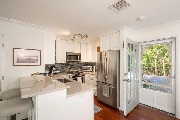 $1,025,000 | 32 Golf Club Drive, Key West, FL 33040