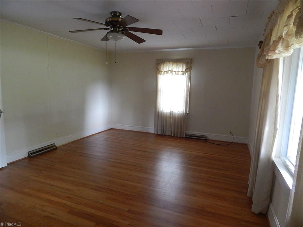 1624 Chestnut Grove Road King, NC 27021 - Photo 2 of 16