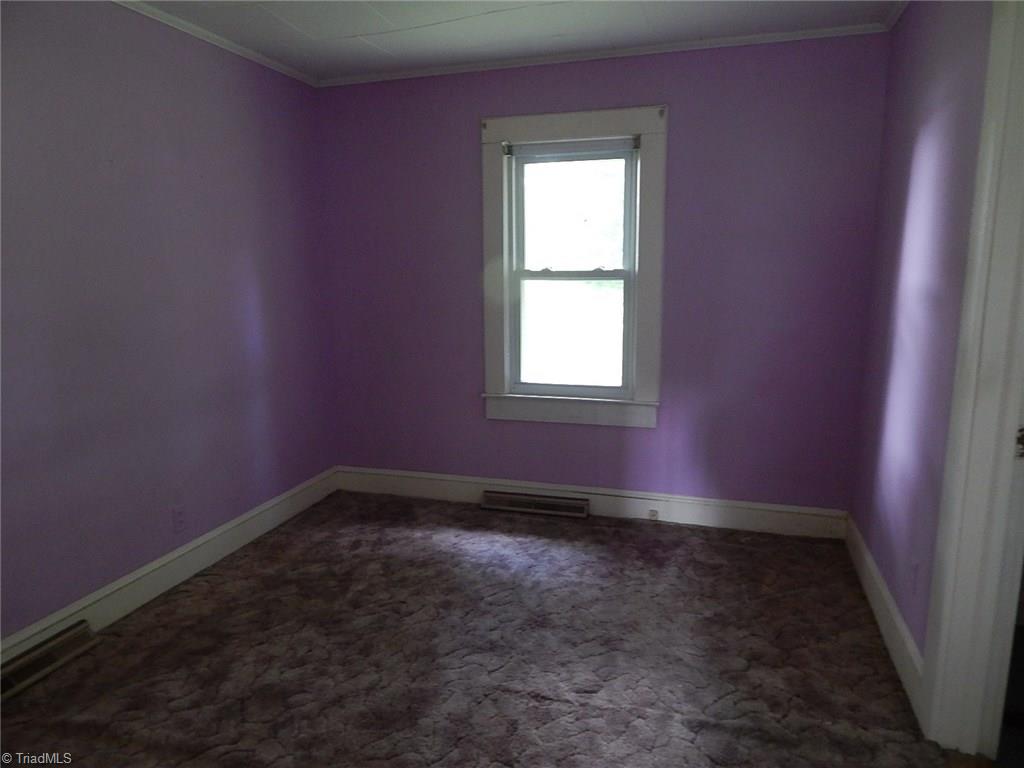 1624 Chestnut Grove Road King, NC 27021 - Photo 8 of 16