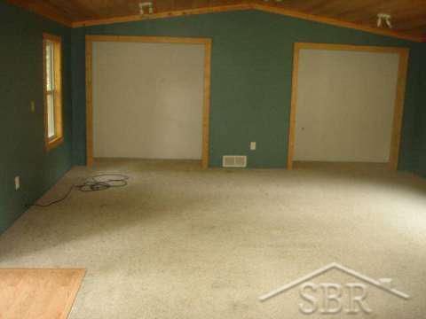 9915 Midland Road Freeland, MI 48623 - Photo 1 of 12 20035262.JPG