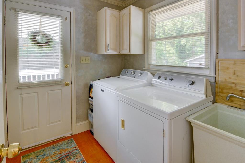 1657 Hewatt Road Southwest Lilburn, GA 30047 - Photo 16 of 40
