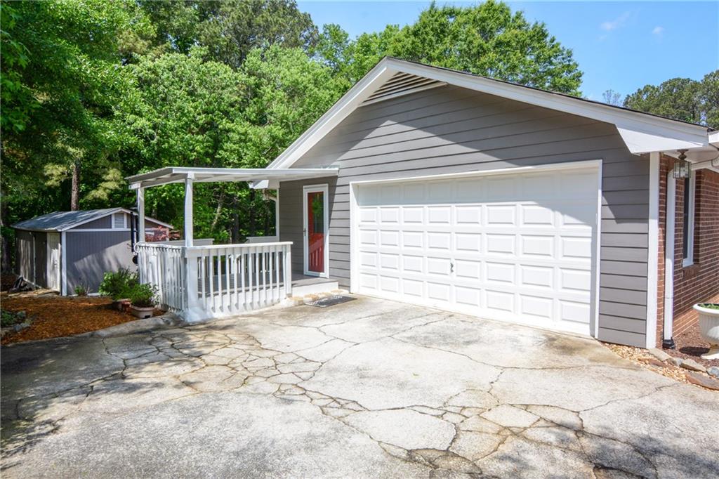 1657 Hewatt Road Southwest Lilburn, GA 30047 - Photo 34 of 40