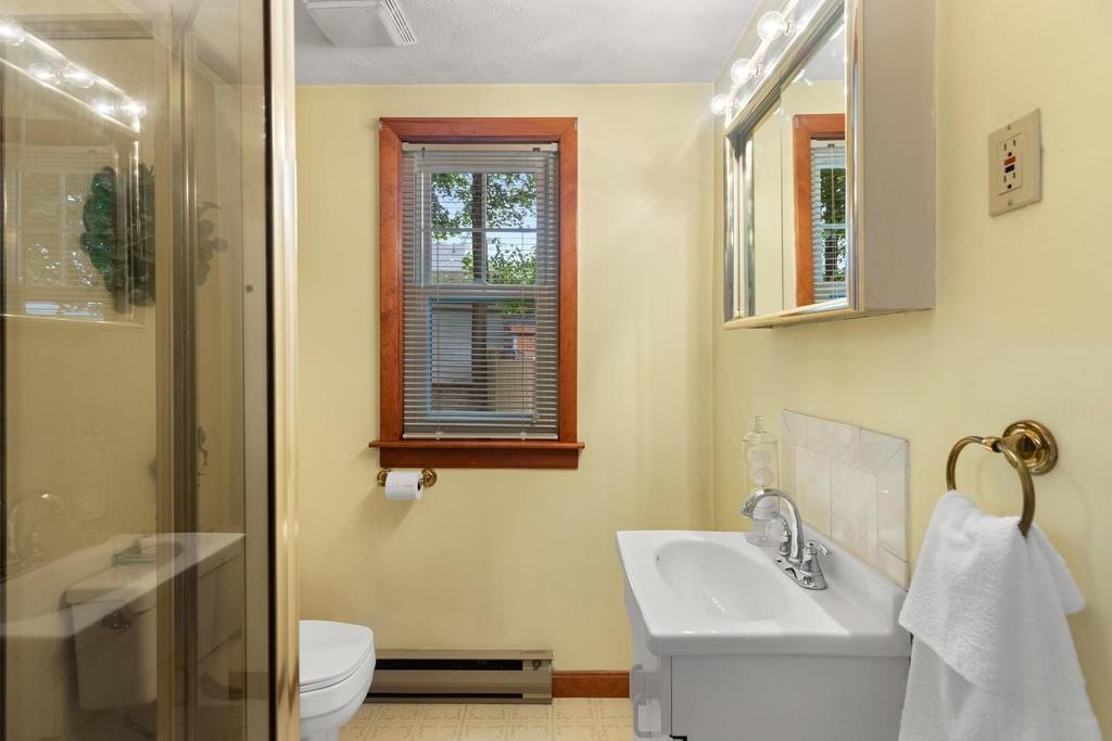 154 Ashcroft Road Medford, MA 02155 - Photo 17 of 32 Gallery Image 17