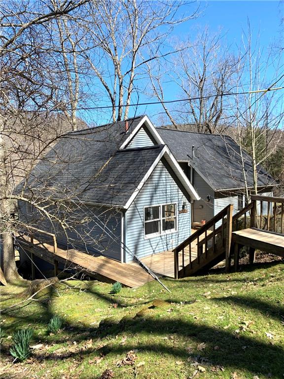 1399 Rockmere Road Oil City, PA 16301 - Photo 2 of 25