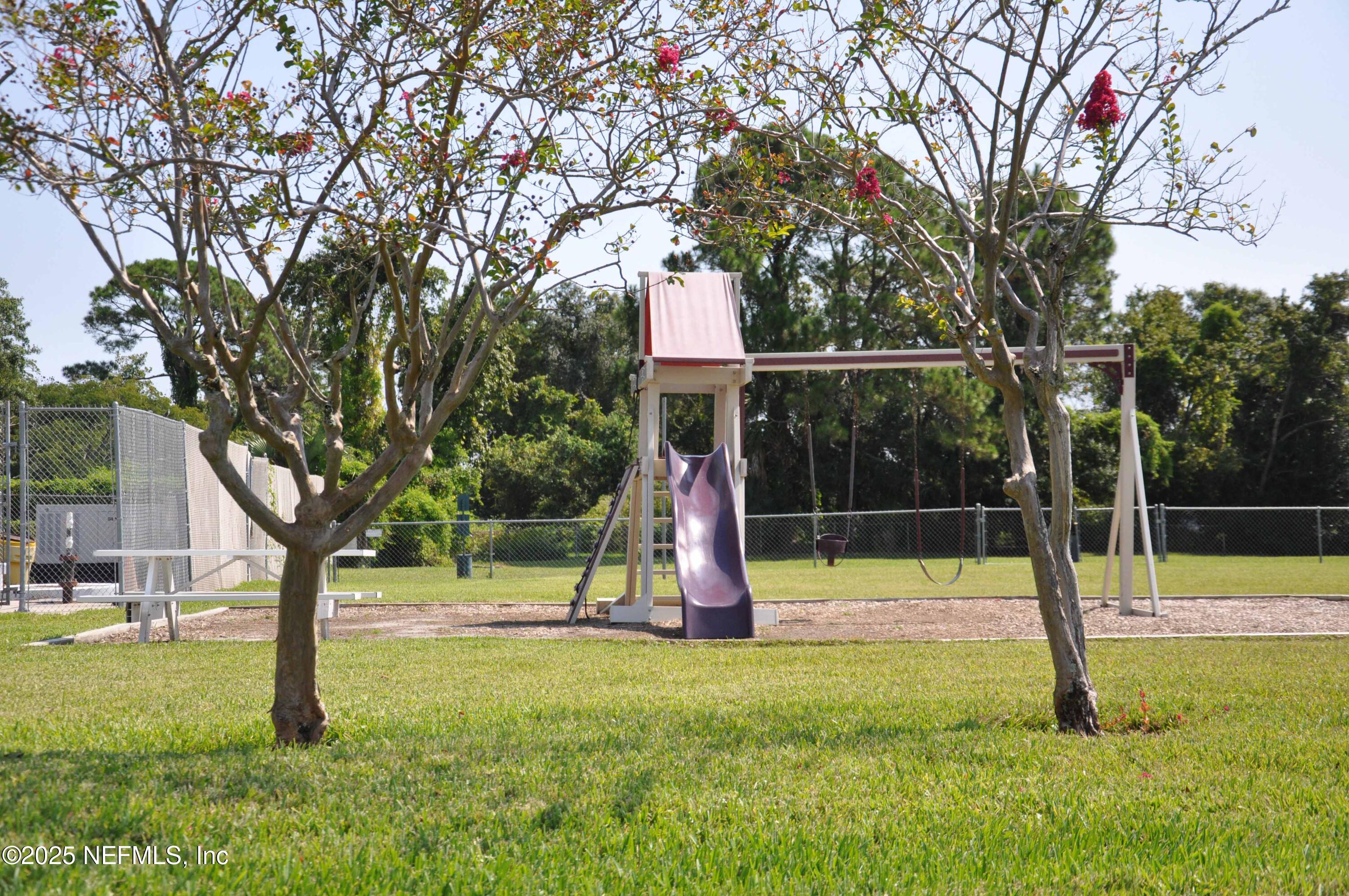 695 A1A North, Unit 23 Ponte Vedra Beach, FL 32082 - Photo 20 of 22 a view of outdoor space