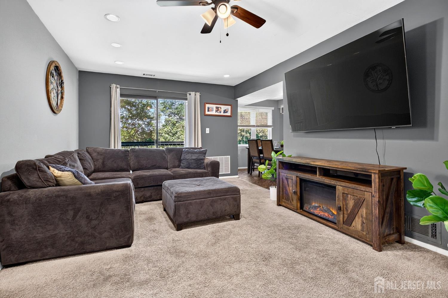 248 Alpine Way, Unit B Woodbridge, NJ 07095 - Photo 7 of 25