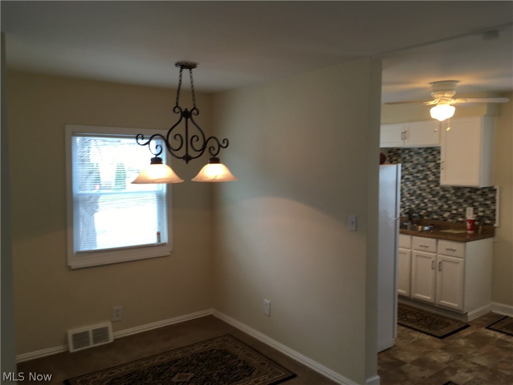 4307 Roadoan Road Brooklyn, OH 44144 - Photo 3 of 20 View of dinette area off of Kitchen