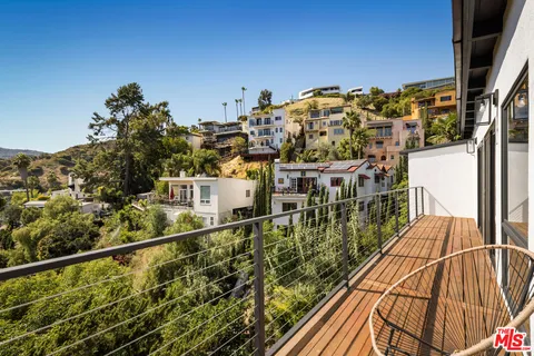 $1,495,000 | 6374 Macal Place, Los Angeles, CA 90068