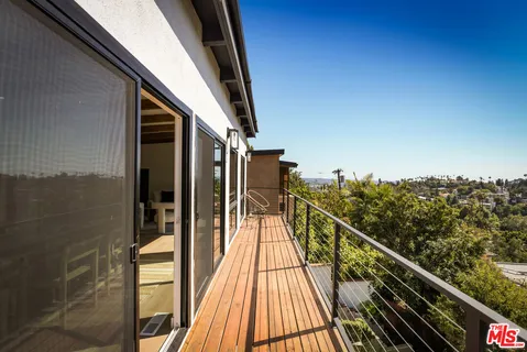 $1,495,000 | 6374 Macal Place, Los Angeles, CA 90068