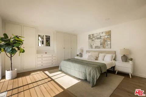 $1,495,000 | 6374 Macal Place, Los Angeles, CA 90068