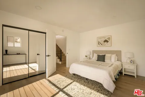 $1,495,000 | 6374 Macal Place, Los Angeles, CA 90068