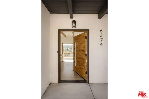 $1,495,000 | 6374 Macal Place, Los Angeles, CA 90068