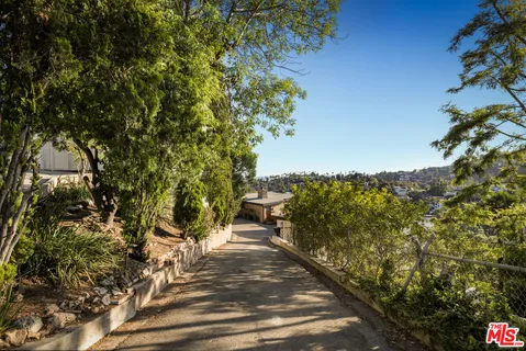 $1,495,000 | 6374 Macal Place, Los Angeles, CA 90068