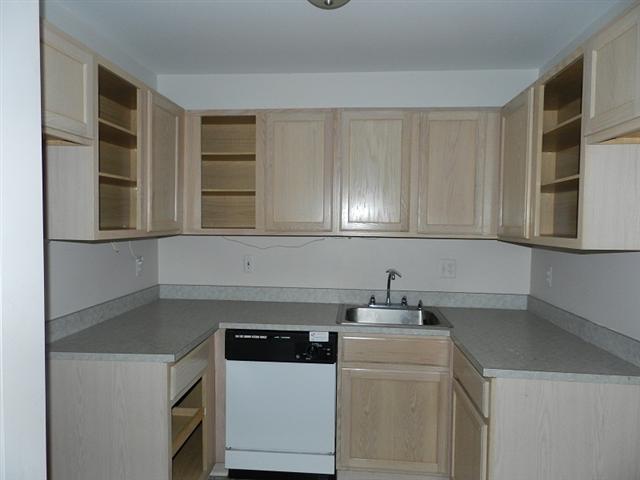 50556 Maurice Road New Baltimore, MI 48047 - Photo 2 of 5 31093479-1.JPG