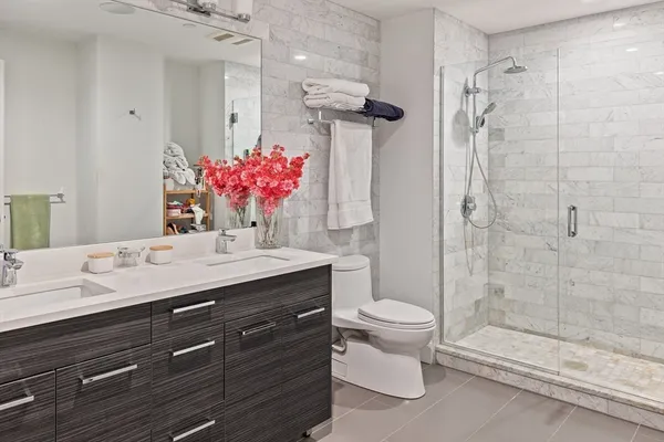 $7,500 | 14 West Broadway, Unit 307, Boston, MA 02127