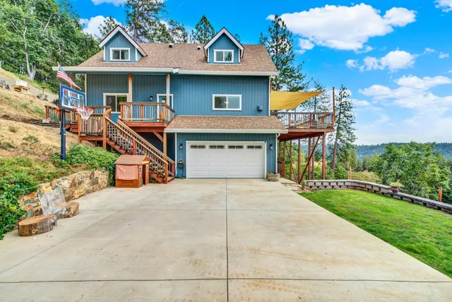 $639,000 | 4560 8 Mile Road, Camino, CA 95709