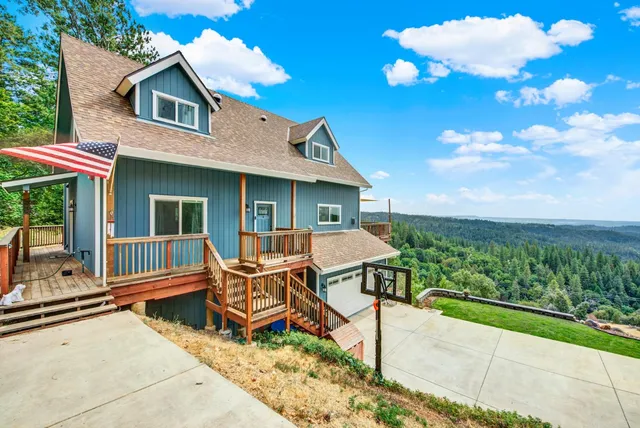 $639,000 | 4560 8 Mile Road, Camino, CA 95709