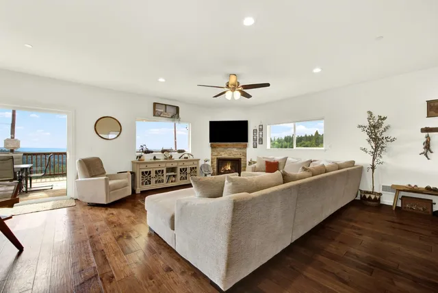 $639,000 | 4560 8 Mile Road, Camino, CA 95709