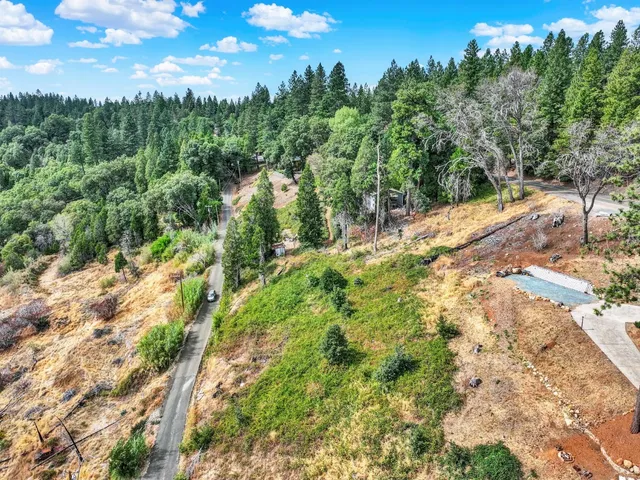 $639,000 | 4560 8 Mile Road, Camino, CA 95709