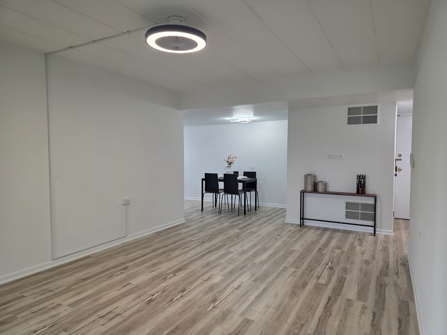 127 North Wolf Road, Unit 41A Wheeling, IL 60090 - Photo 20 of 52 Gallery Image 20