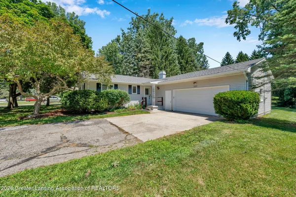 $329,900 | 1225 Sandhill Drive, Dewitt, MI 48820