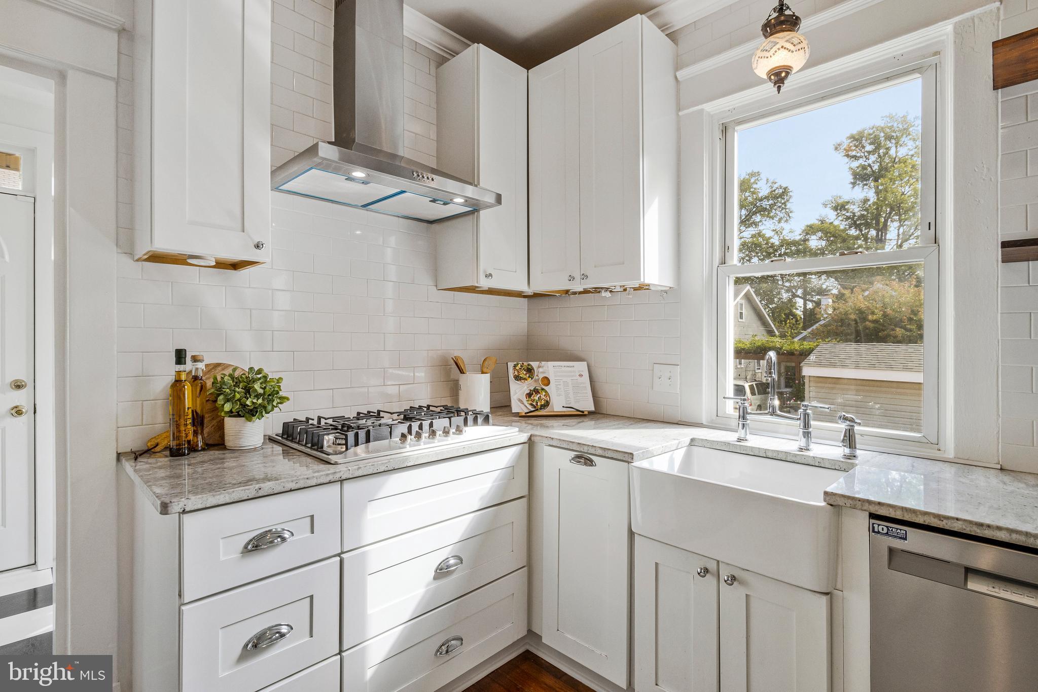 13 Madison Street Northwest Washington, DC 20011 - Photo 17 of 54