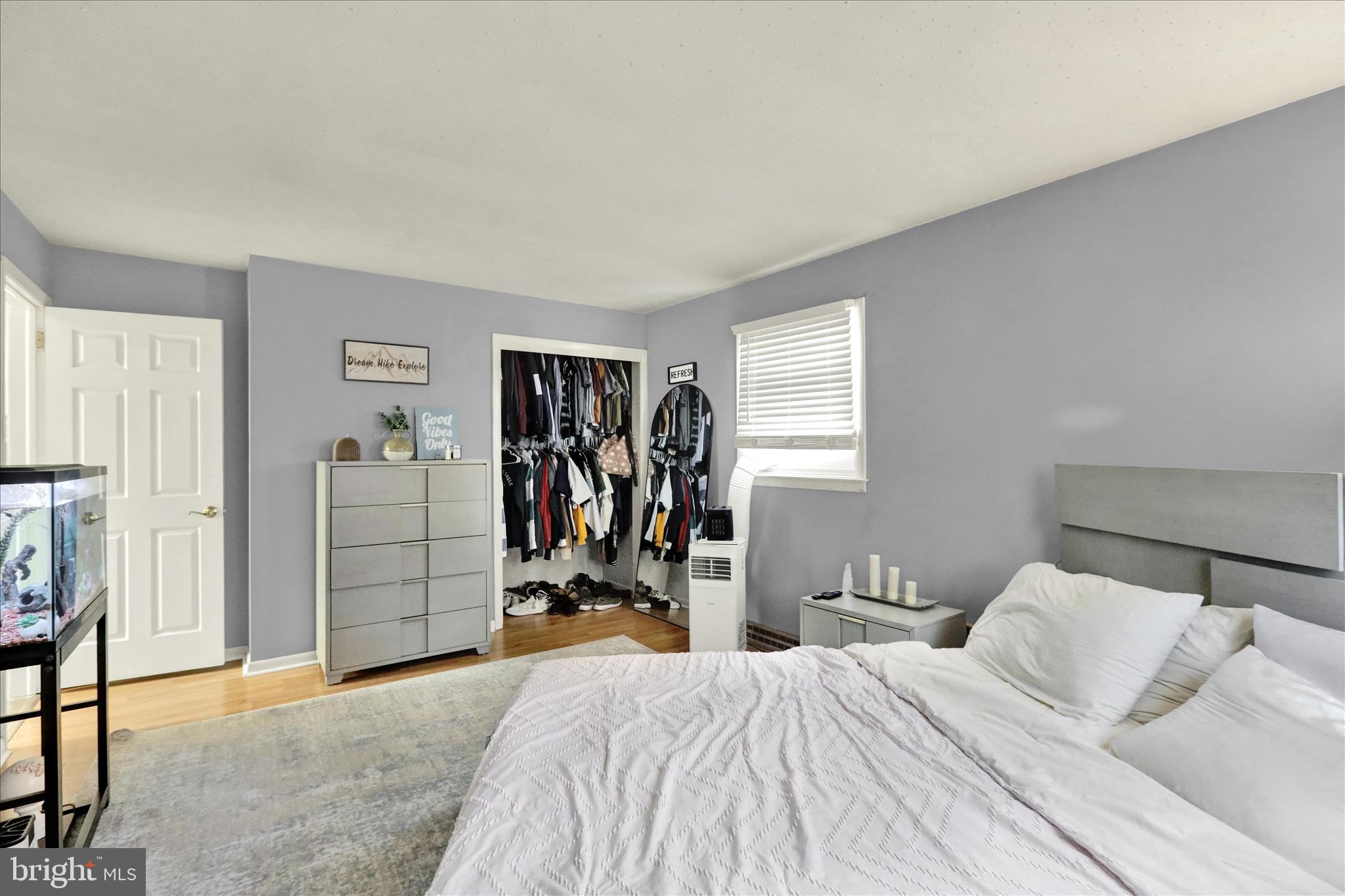 933 Philadelphia Avenue Reading, PA 19607 - Photo 19 of 34 a bedroom with a bed and a closet