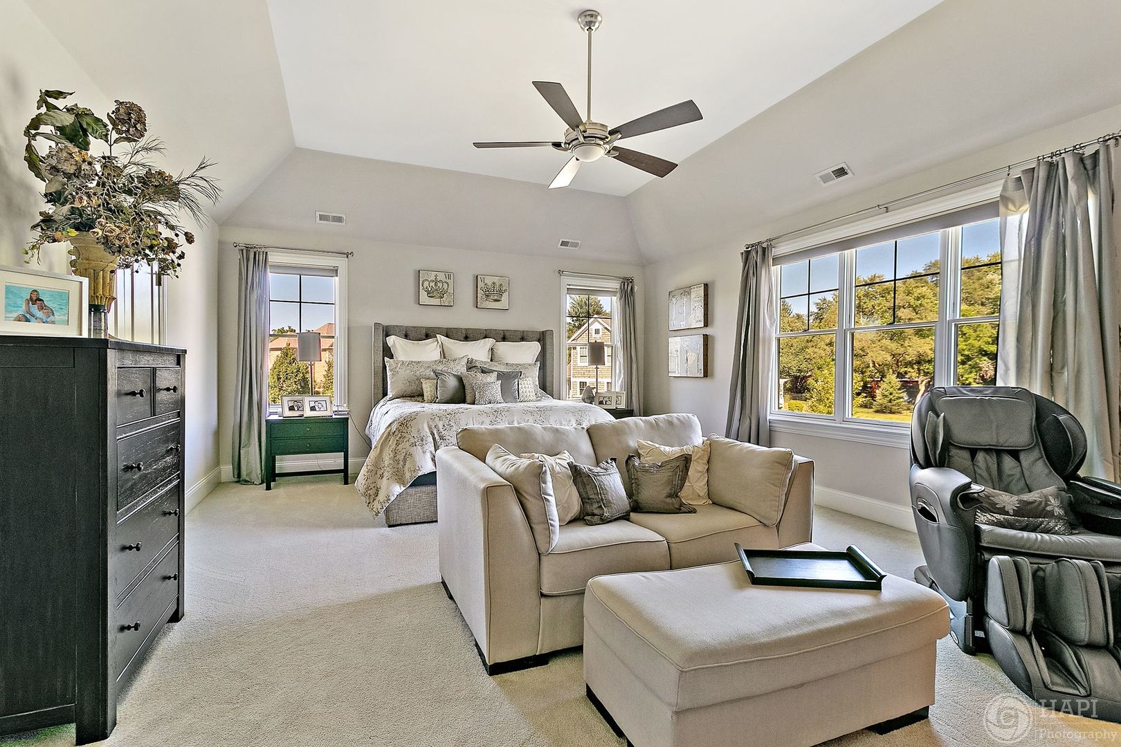 26021 West Sunset Road Barrington, IL 60010 - Photo 15 of 39 a living room with furniture and a large window