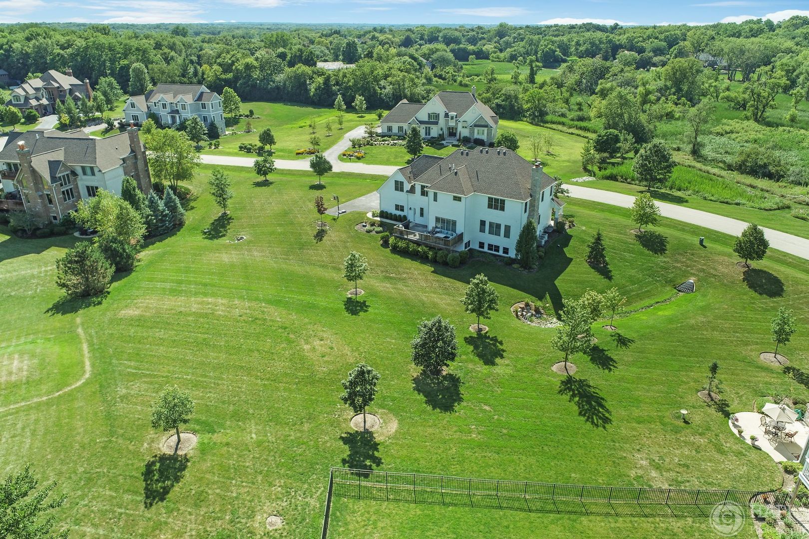 26021 West Sunset Road Barrington, IL 60010 - Photo 35 of 39 a view of a city